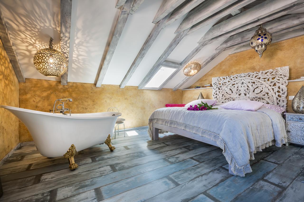 La Dolce Vita Residence Veli Losinj Bagian luar foto